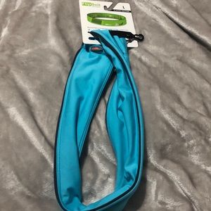 FlipBelt Exercise Running Belt (Aqua)